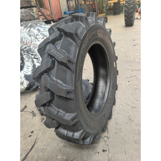 Шини 9.50-20 ялинка. з камерою